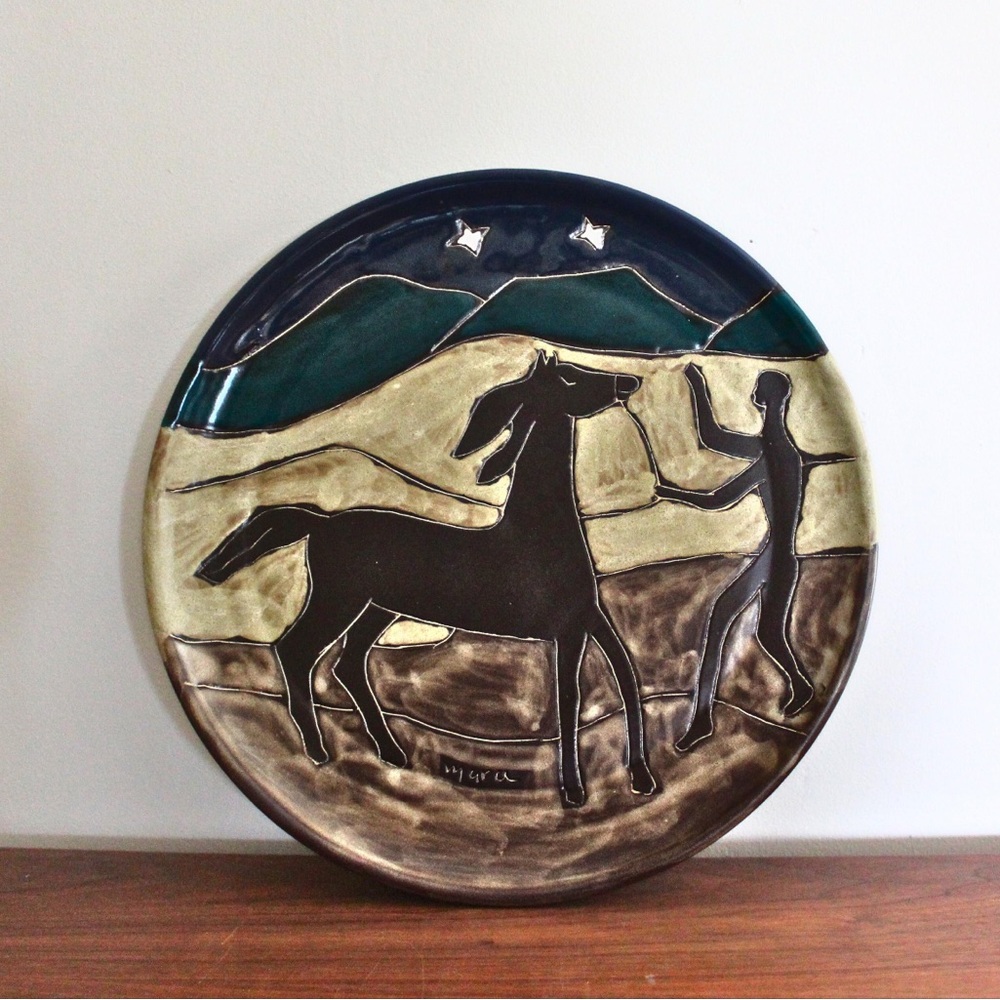 Mara Mexico Stoneware Plate – Horse Design – Signed Wall Art or Platter